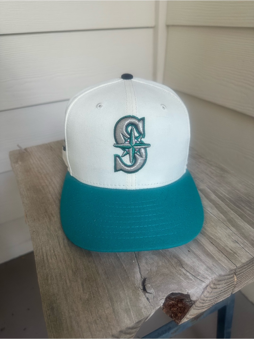 New Era 59FIFTY Seattle Mariners Ken Griffey Jr. #24 Fitted Hat 7 3/8